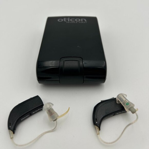 Oticon Actro Pro Battery - Powered Hearing Aids w/case - Picture 2 of 4